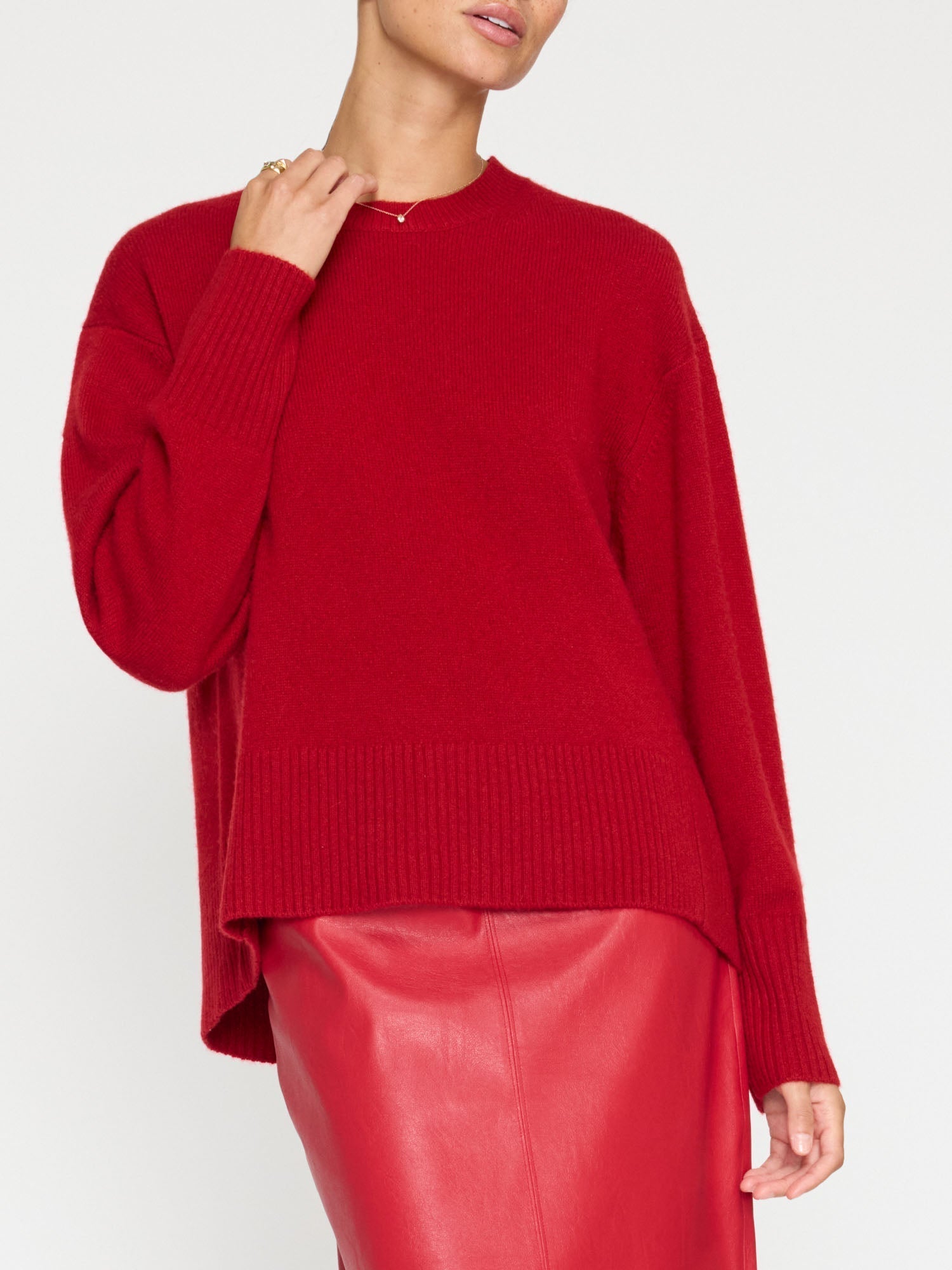 The onda crewneck cashmere sweater
