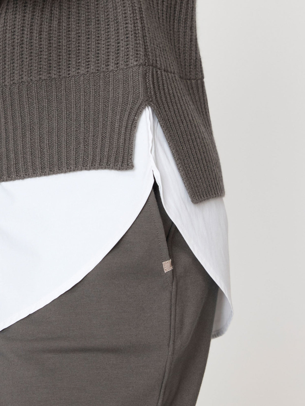 The joni layered looker