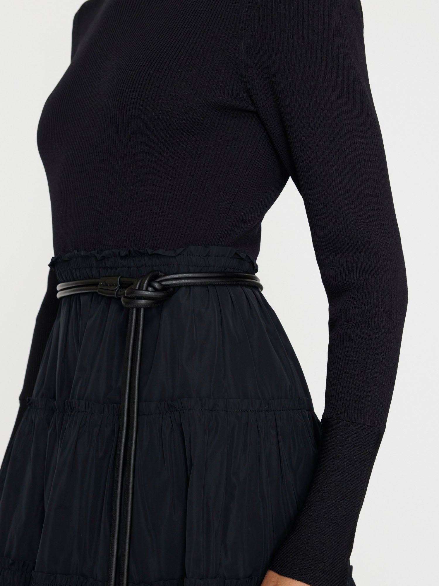 El vestido escalonado Ava
