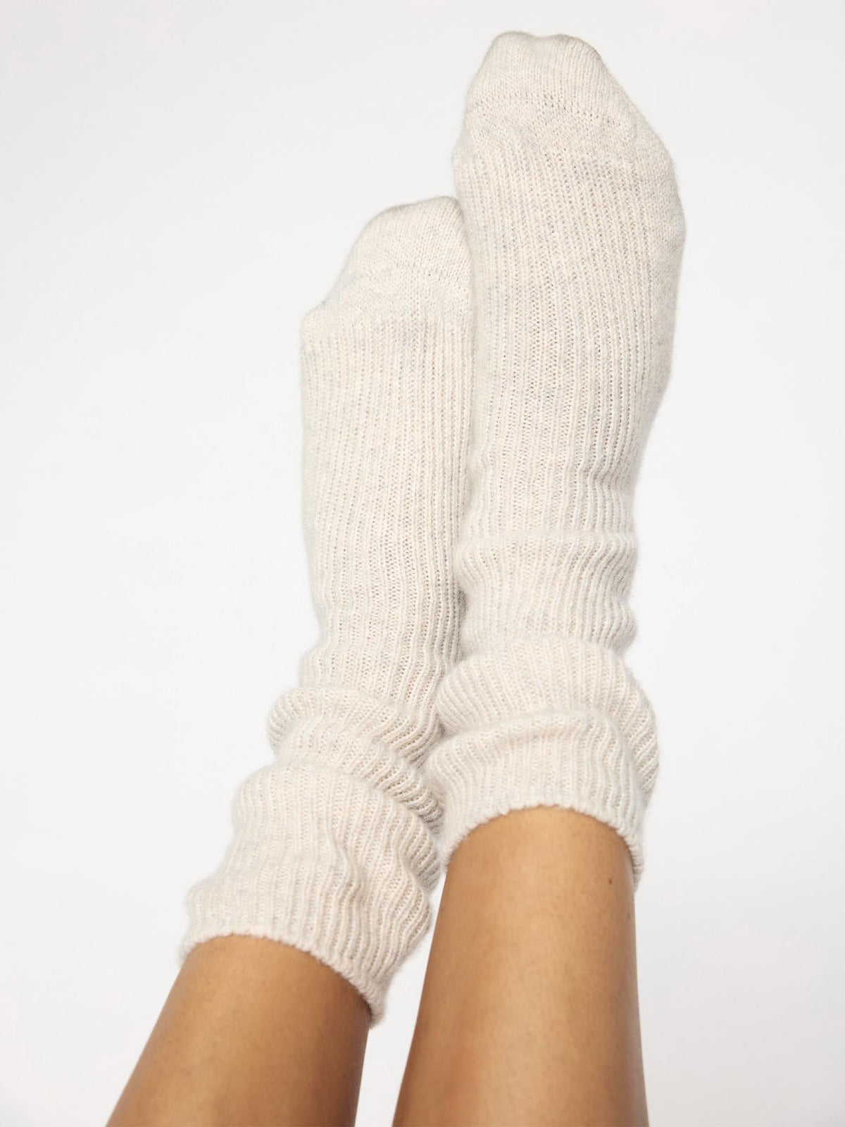The ribbed cashmere socks