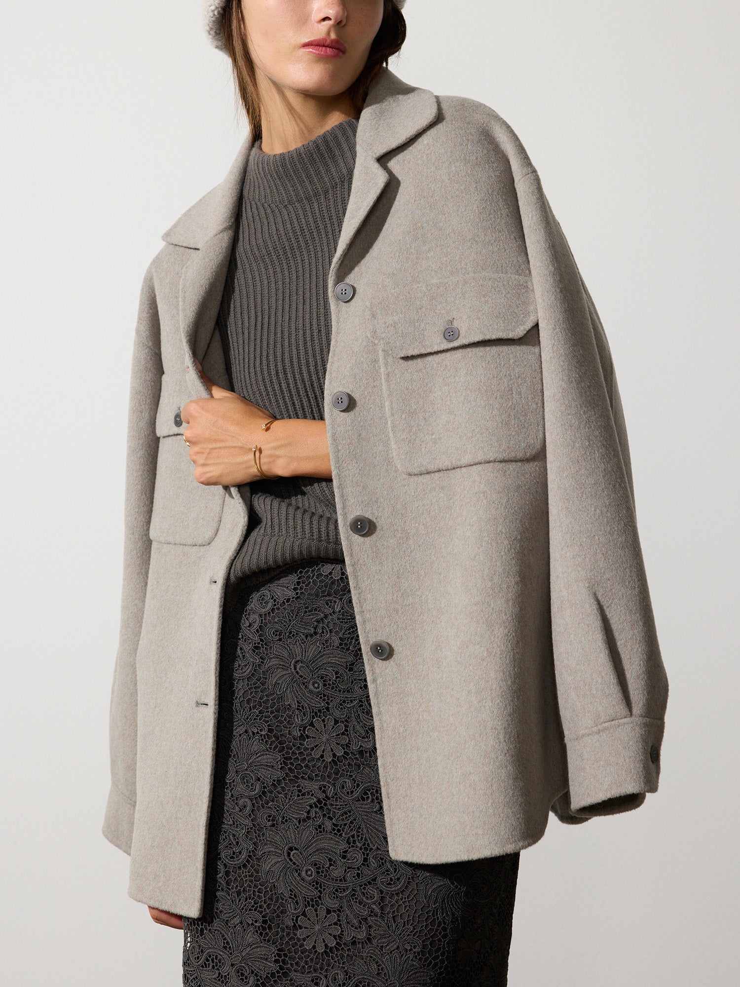 La cazadora Ezra