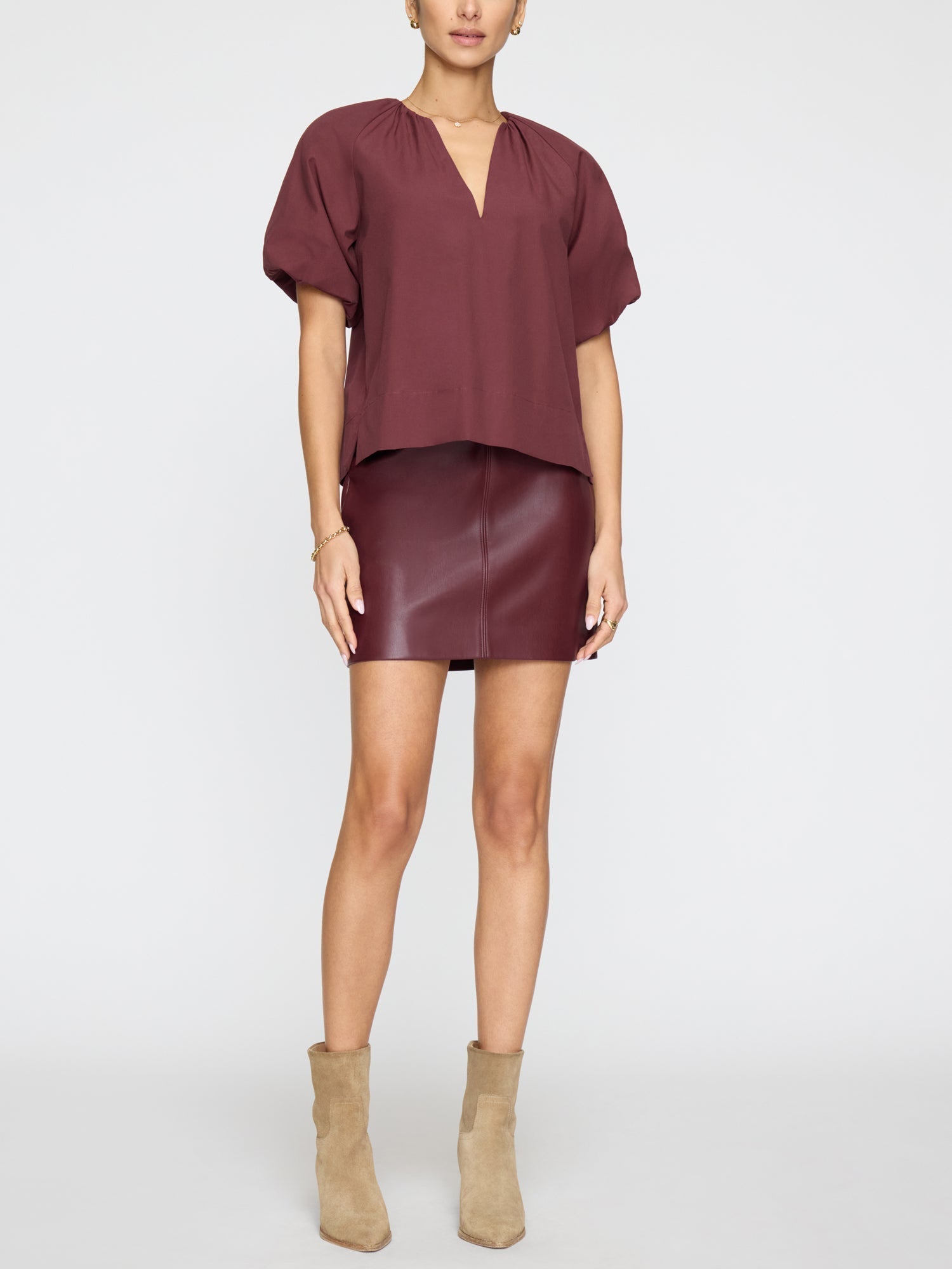 The hattie top