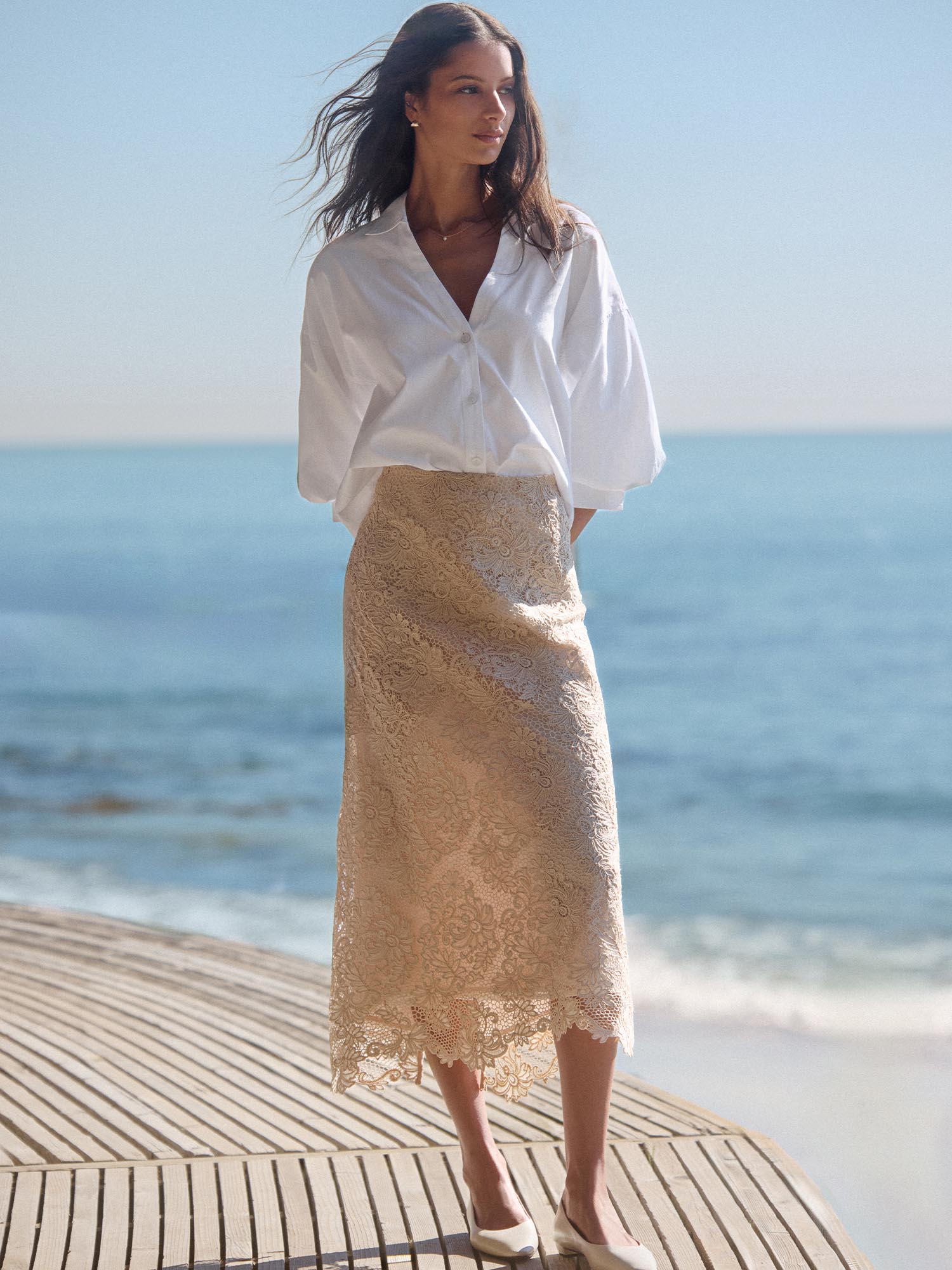 The mara lace skirt