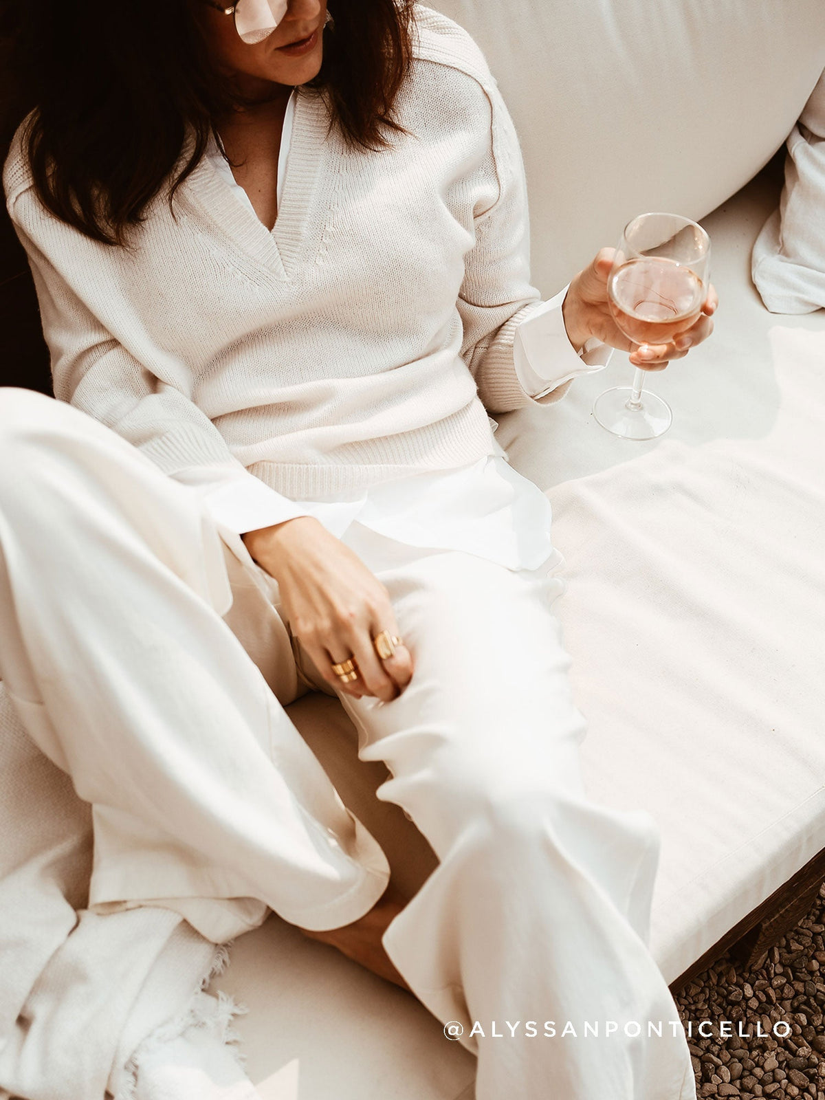 The looker layered v-neck