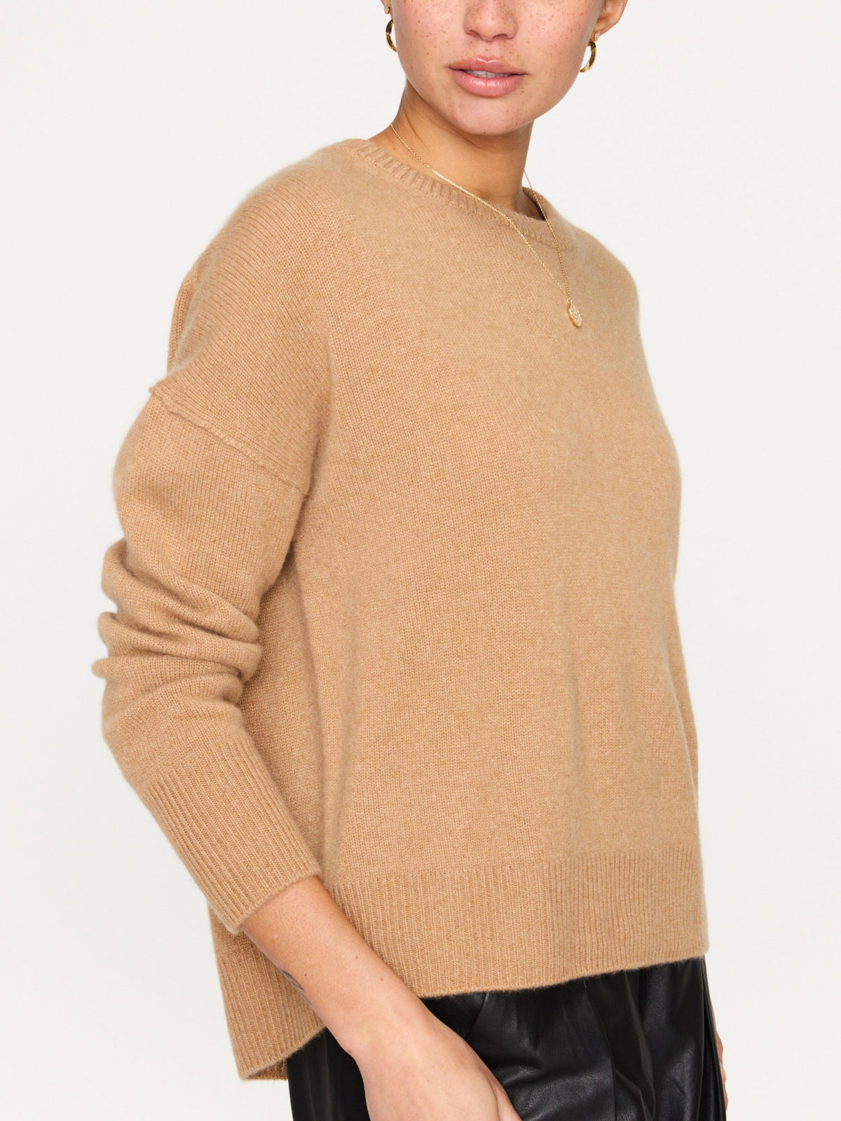 The everyday cashmere bright crew
