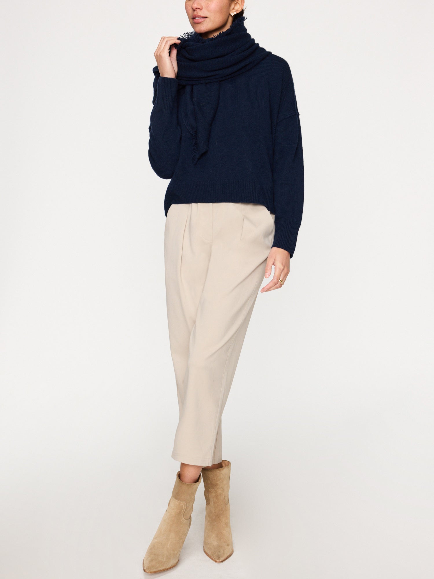 The cashmere fringe wrap