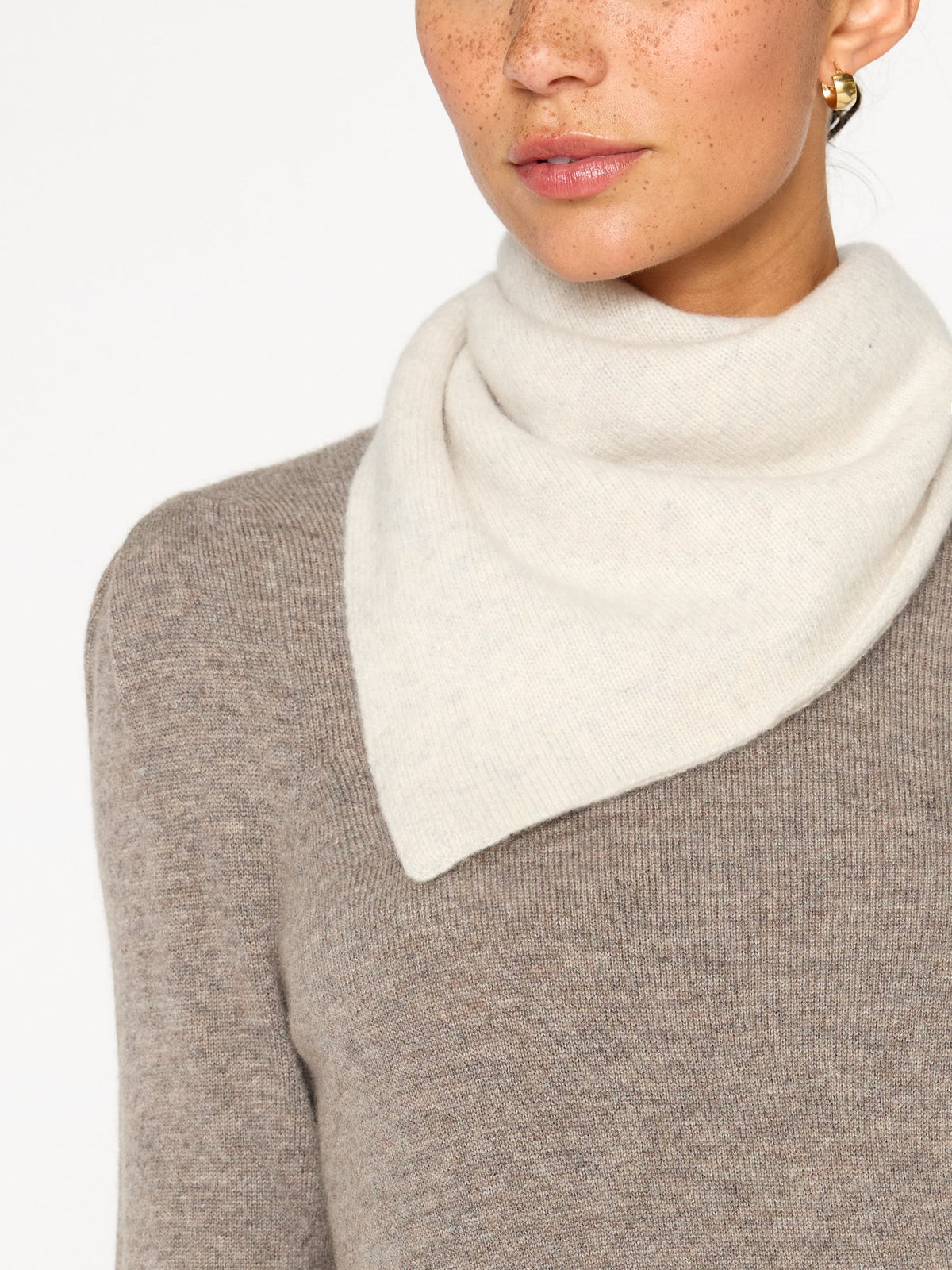 The cashmere neck square