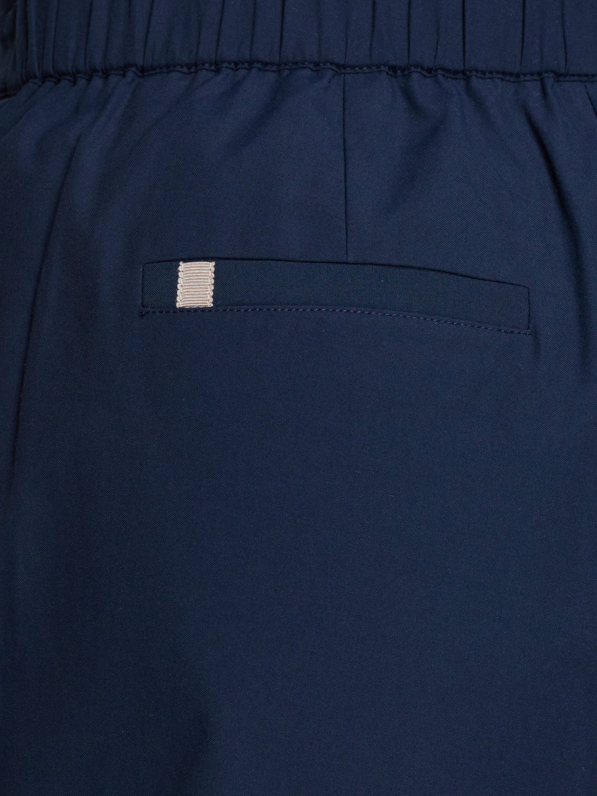 The elio short