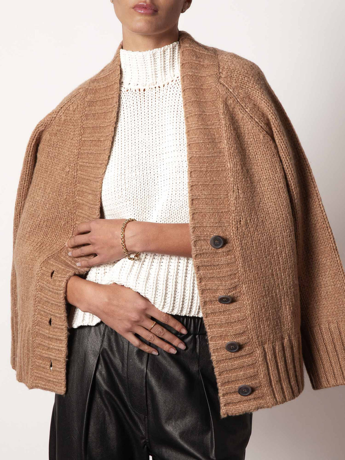 The cassian cardigan