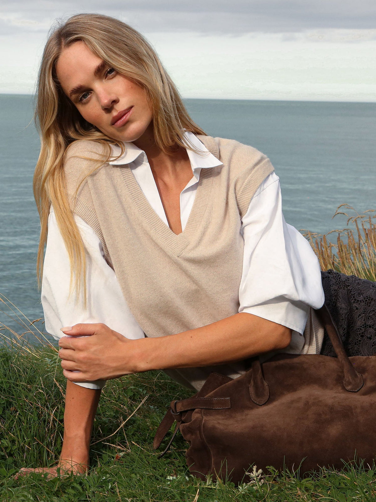 The kate shirt looker