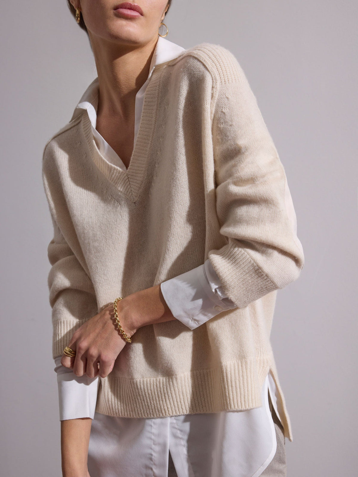 The looker layered v-neck