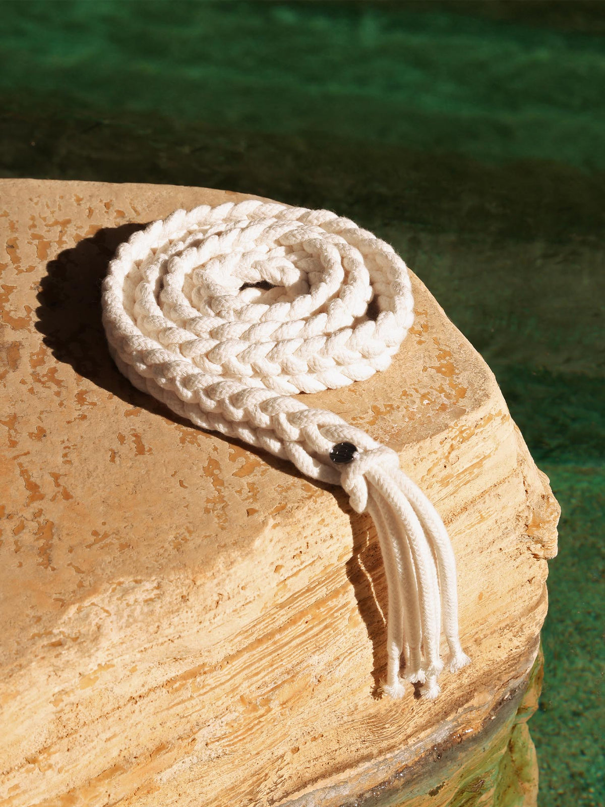 The macrame belt