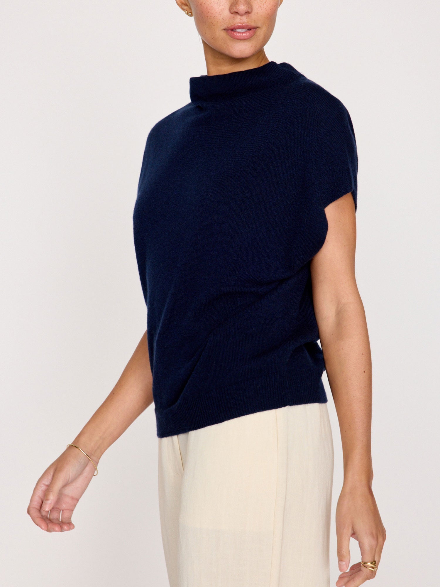 The morten funnel neck cashmere top