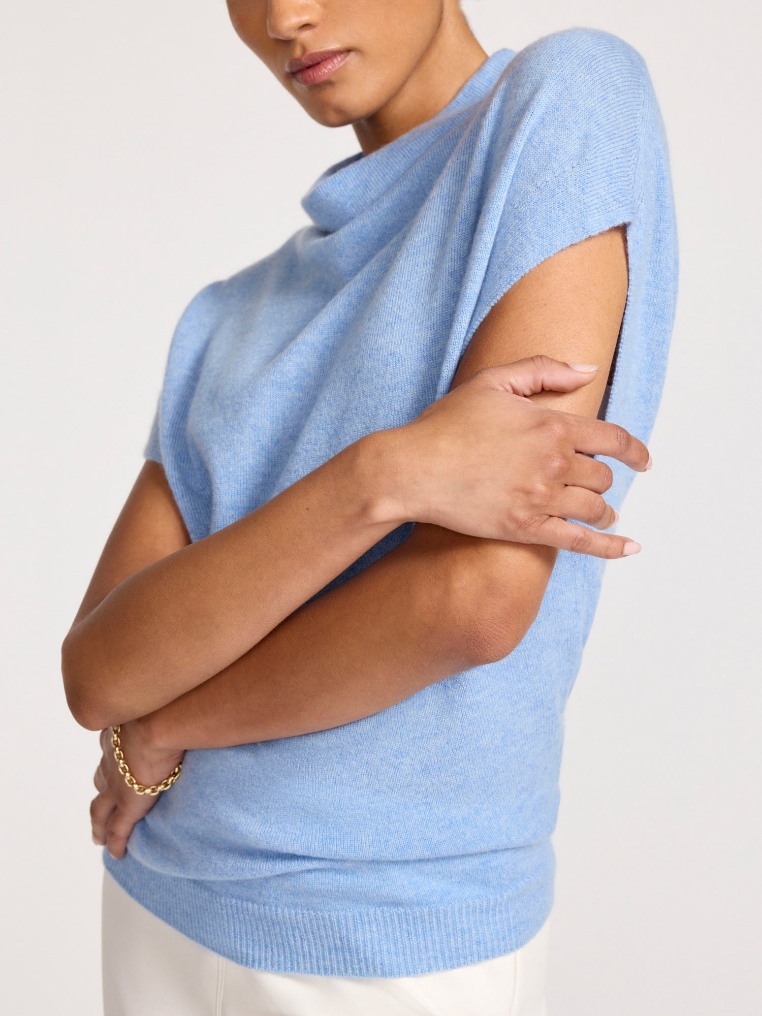 The morten funnel neck cashmere top