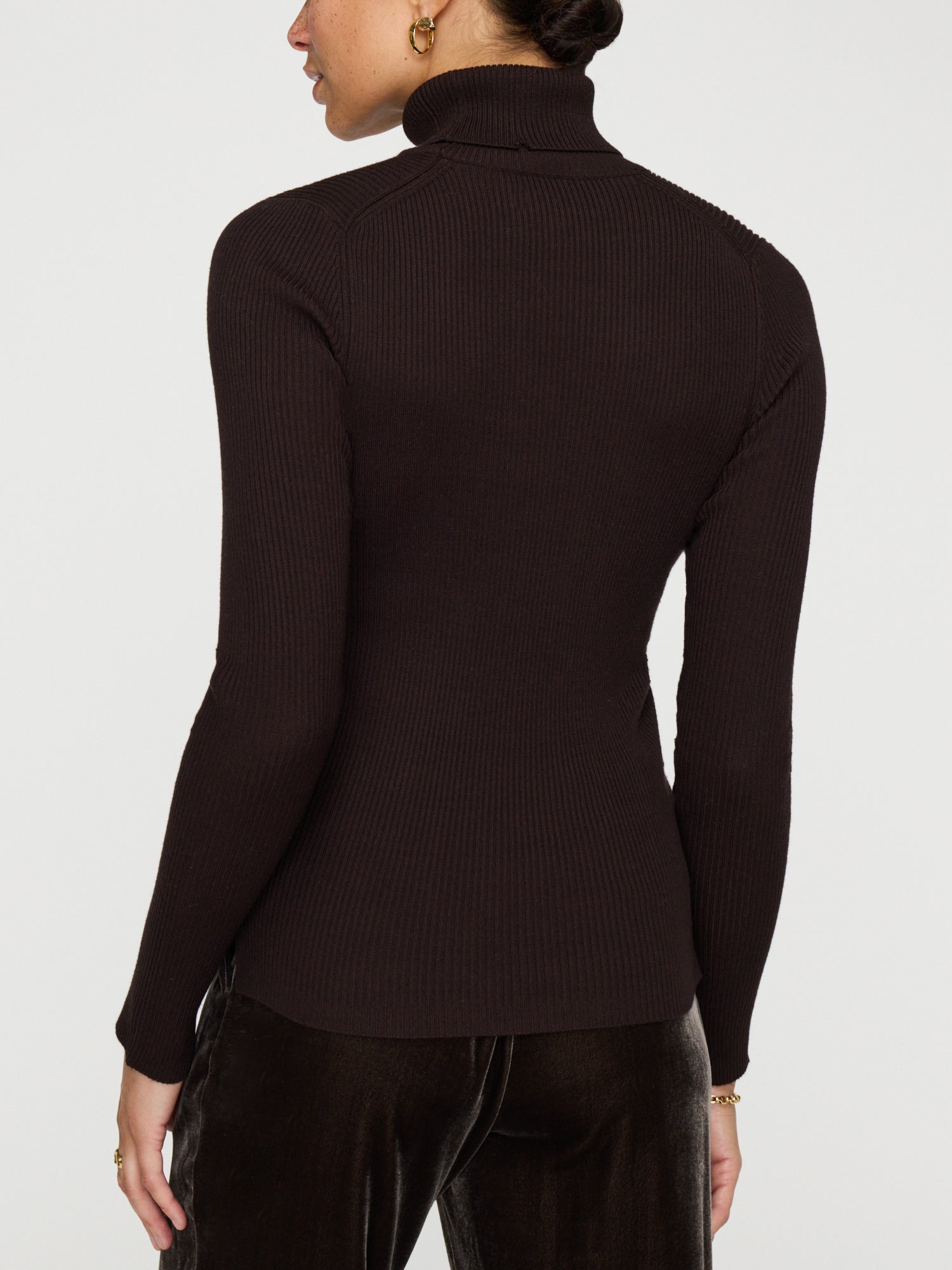 The noel ribbed turtleneck