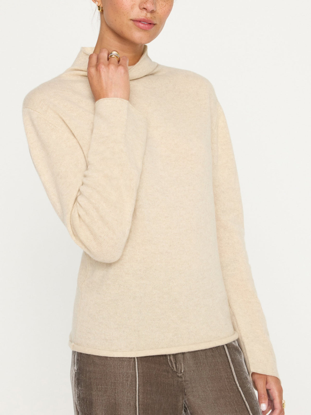 The rhone relaxed funnel cashmere sweater