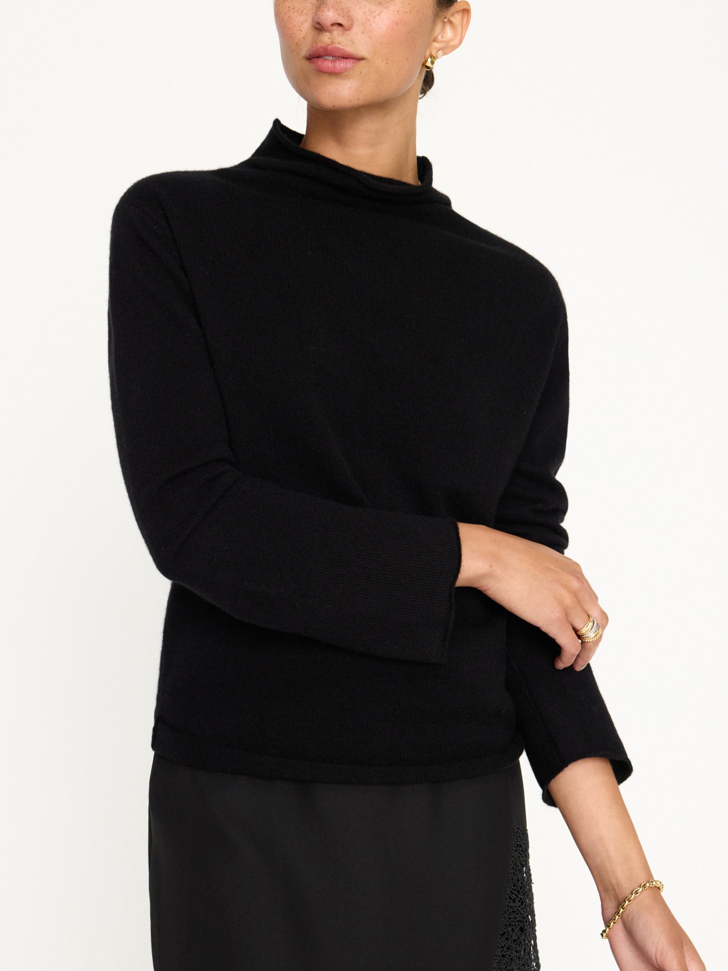 The rhone relaxed funnel cashmere sweater