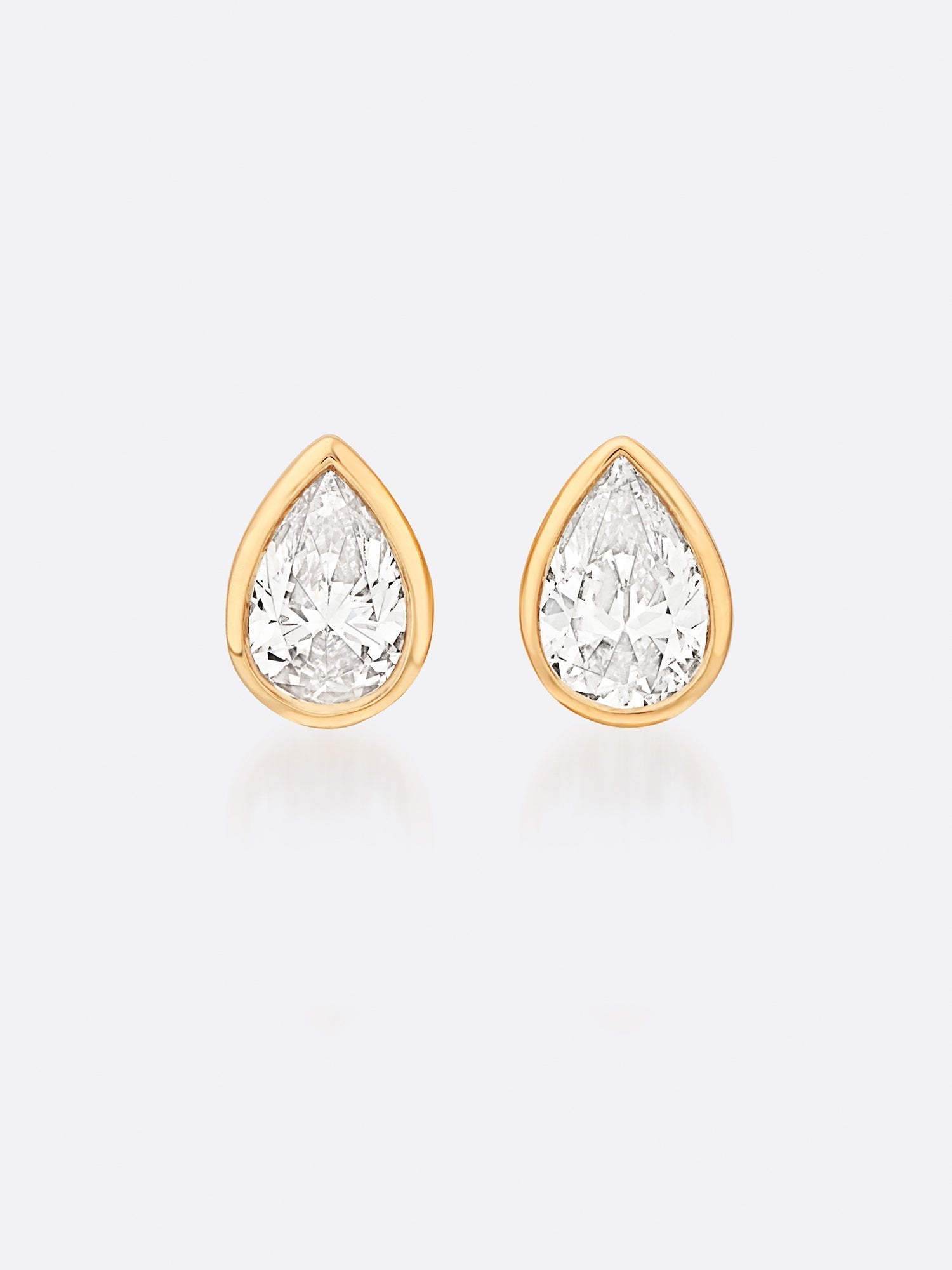 Pendientes de lágrima de diamante pera Romance