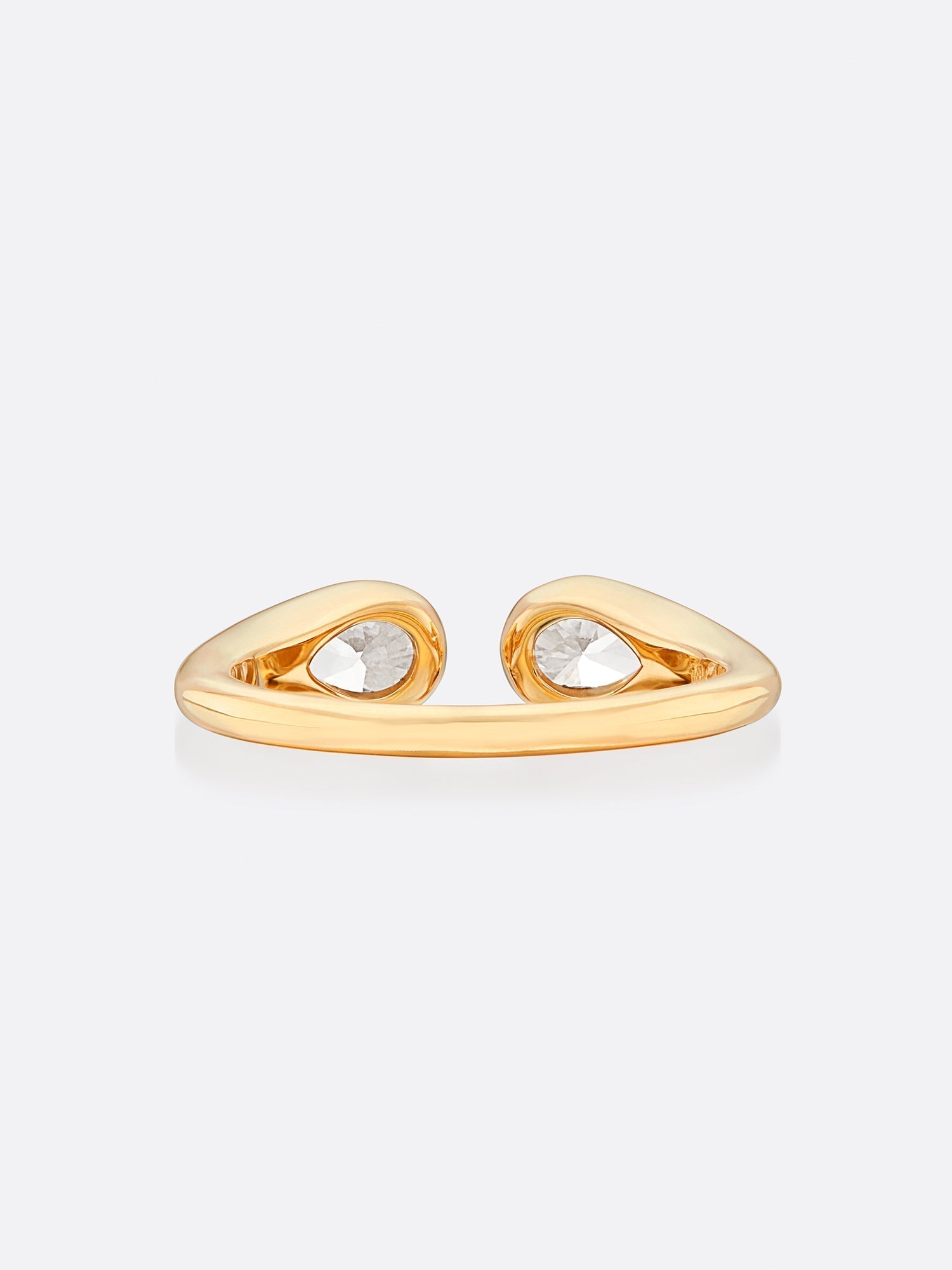 Romance pear diamond droplet ring