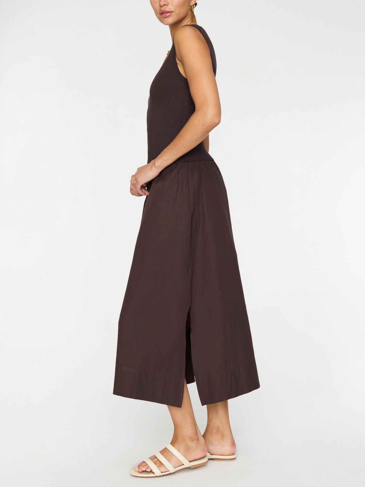 The sofia sleeveless dress