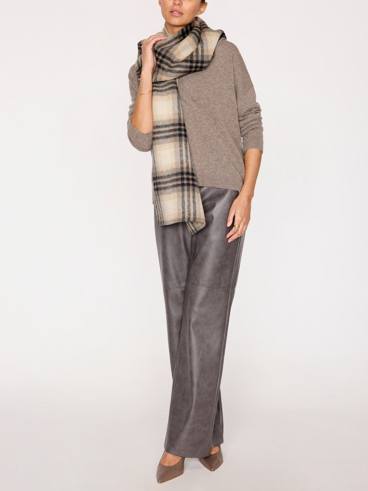 The stowe plaid scarf