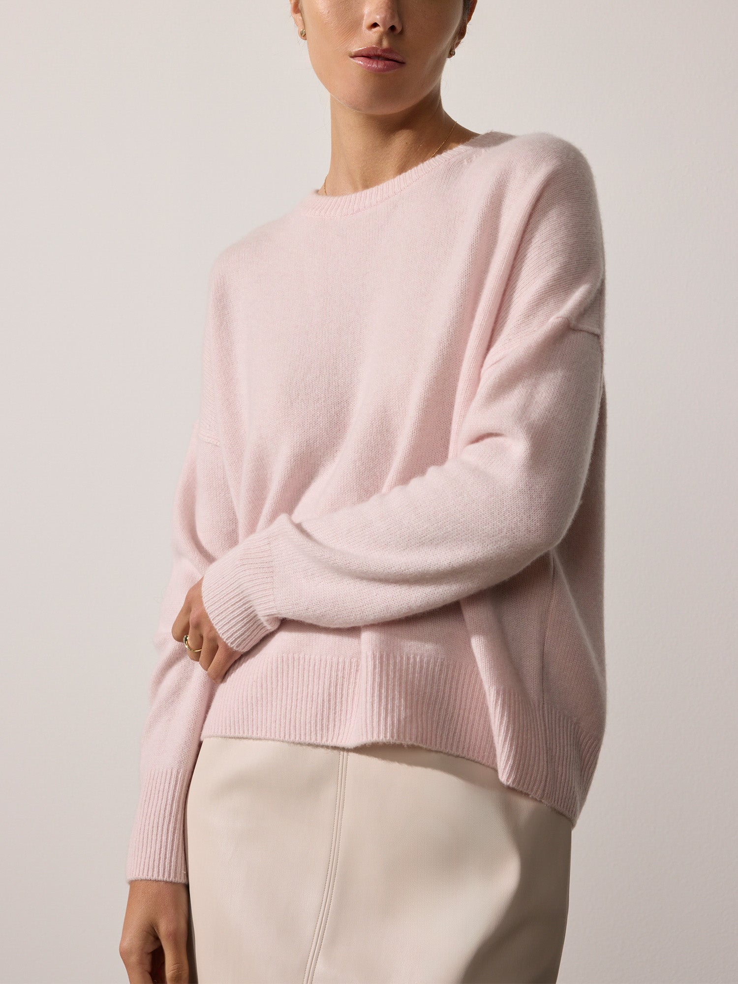 El jersey de cuello redondo The Everyday Cashmere Bright