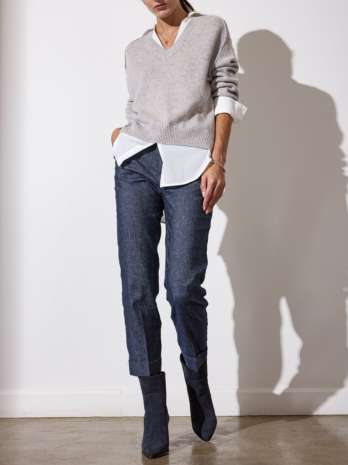 The looker layered v-neck