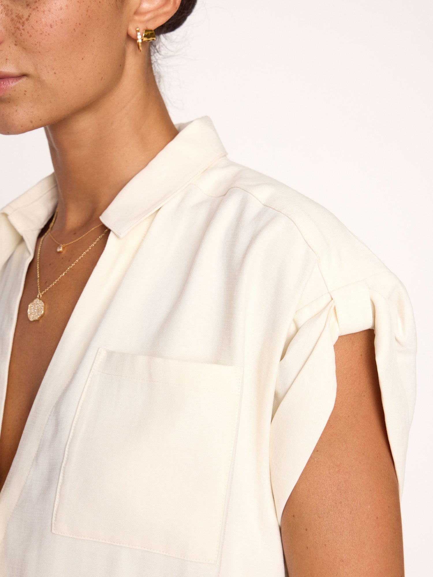 The nadel top