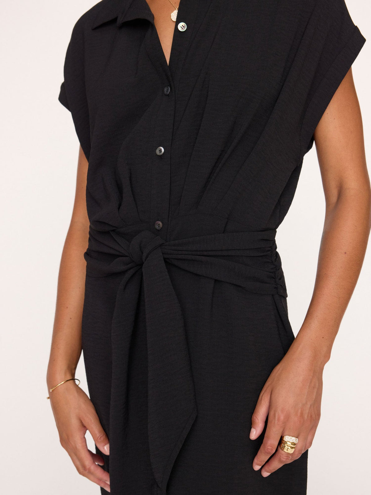 The setia belted dress