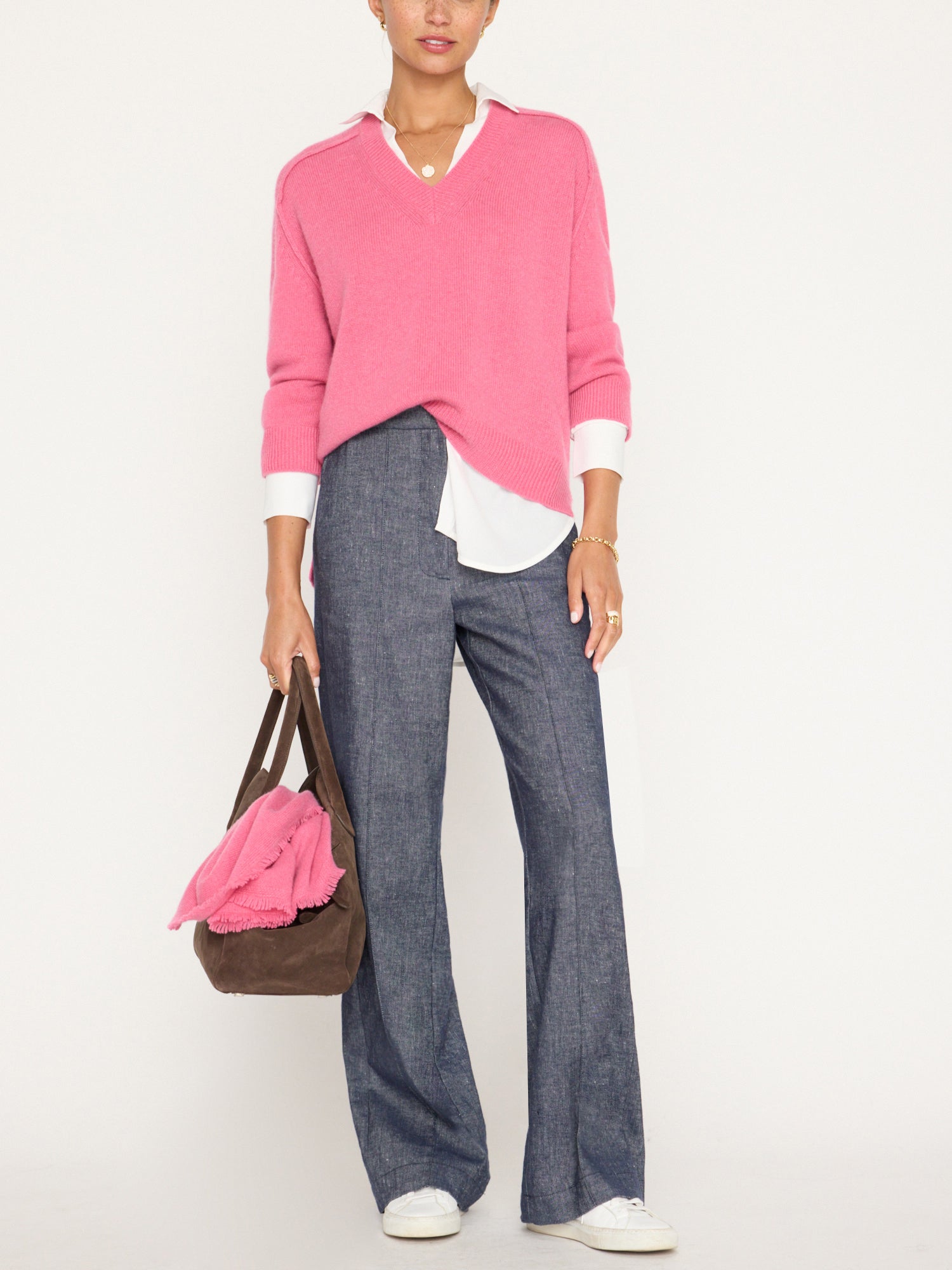 El top con escote de pico y capas Looker