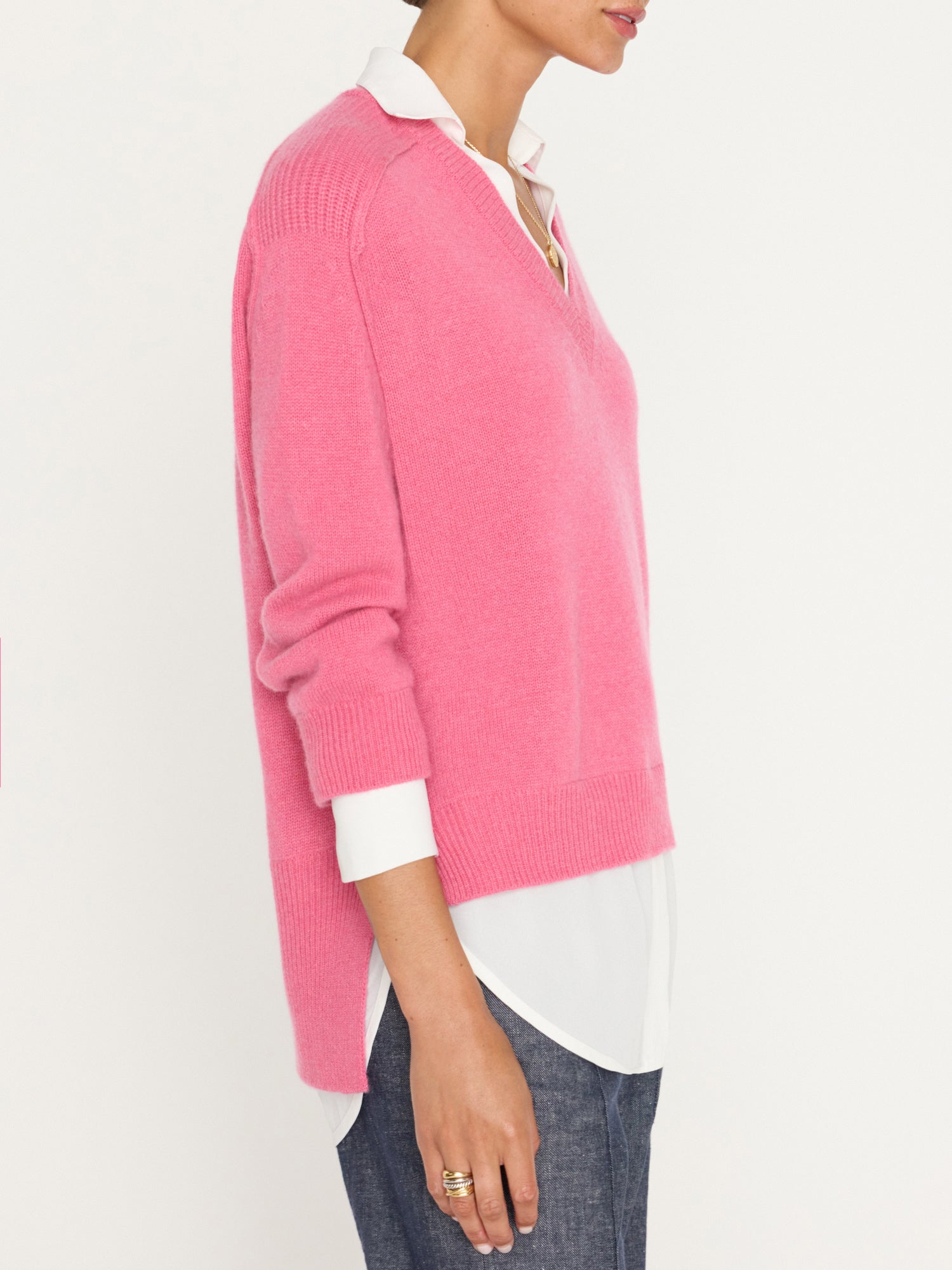 El top con escote de pico y capas Looker