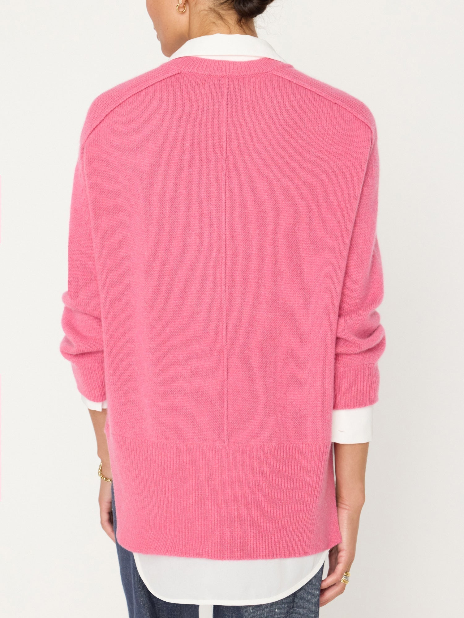 El top con escote de pico y capas Looker